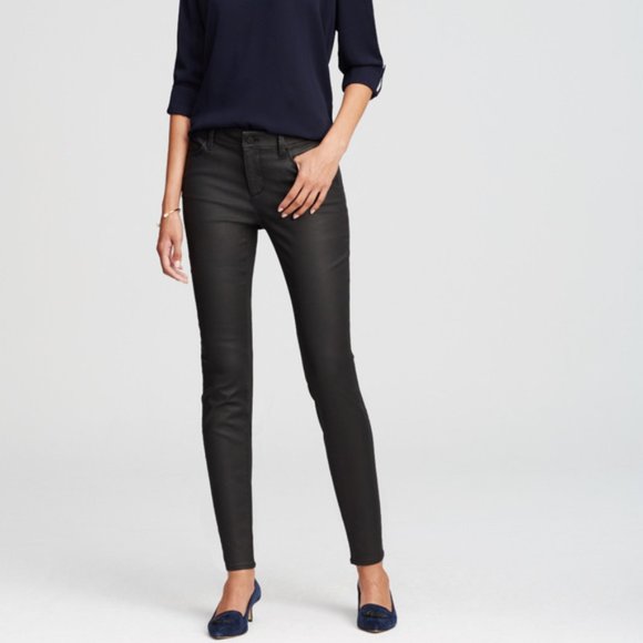 Skinny Modern Fit Coated Jean Black 